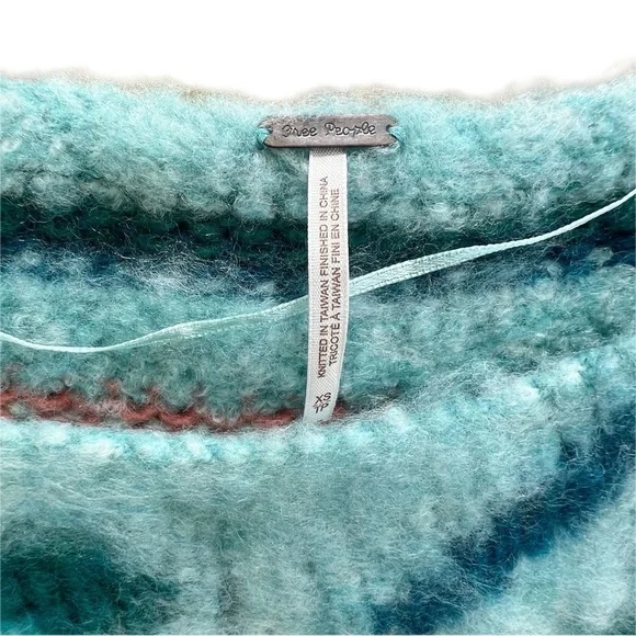 NWT Free People Lily Mixed Print Cropped Sweater, Sky Blue, Size XS - Picture 9 of 11